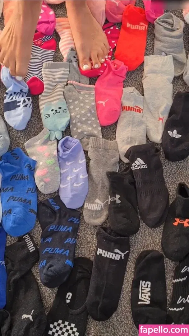 Deineemily Onlyfans Photo Gallery 