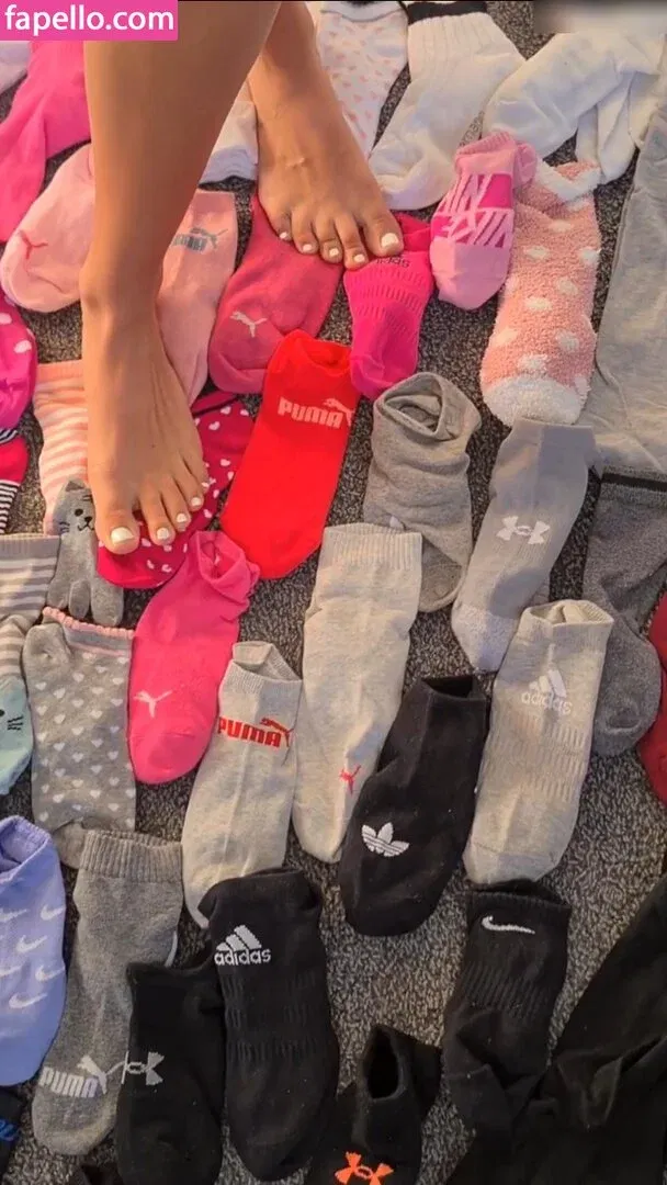 Deineemily Onlyfans Photo Gallery 