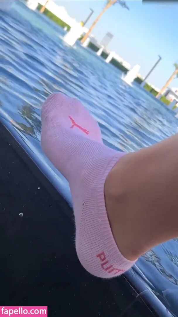 Deineemily Onlyfans Photo Gallery 