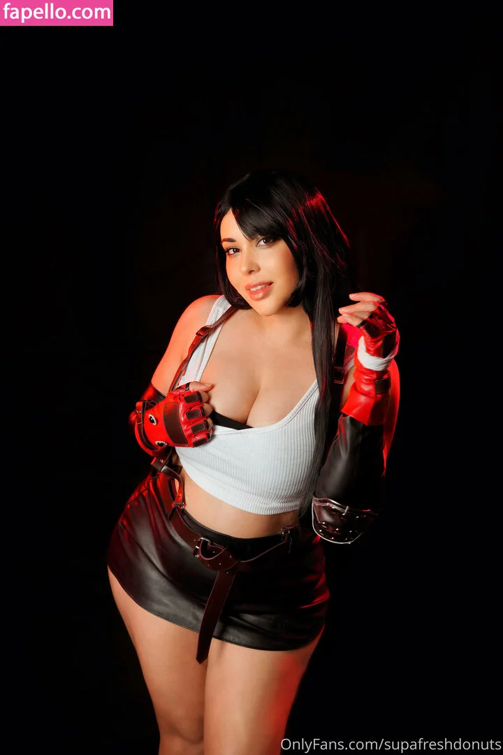 Tellmekimy Onlyfans Photo Gallery 