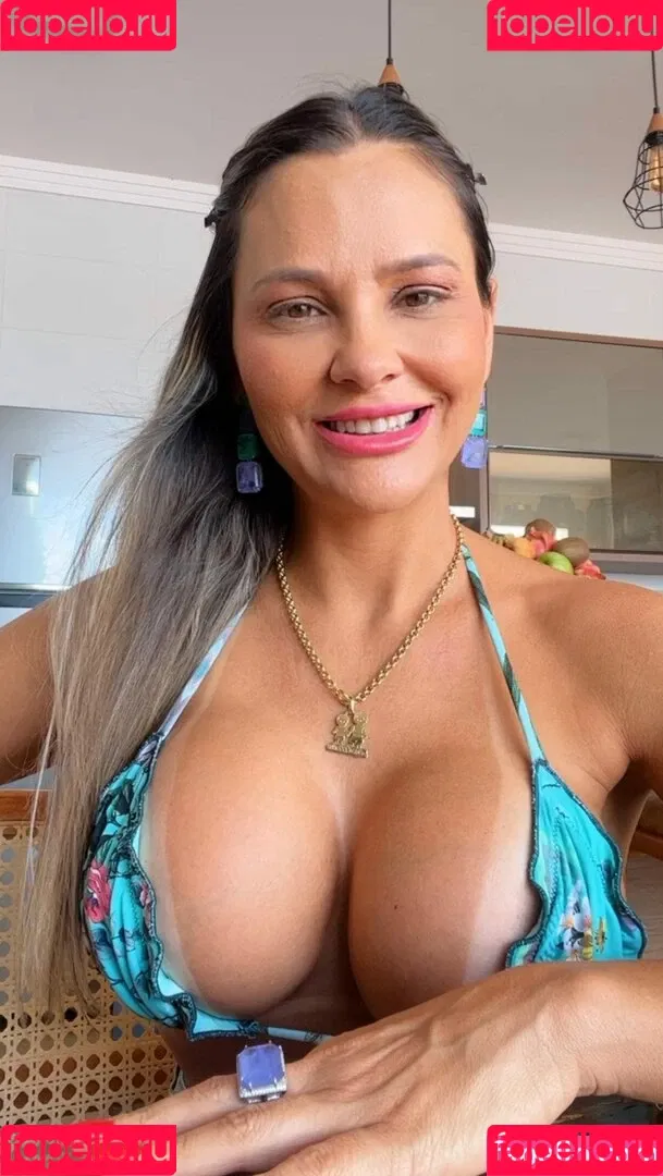 Ana Claudia Lopes Onlyfans Photo Gallery 