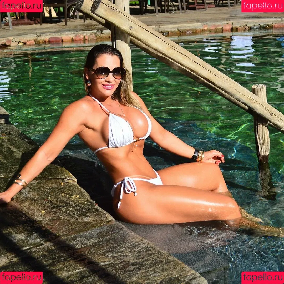 Ana Claudia Lopes Onlyfans Photo Gallery 