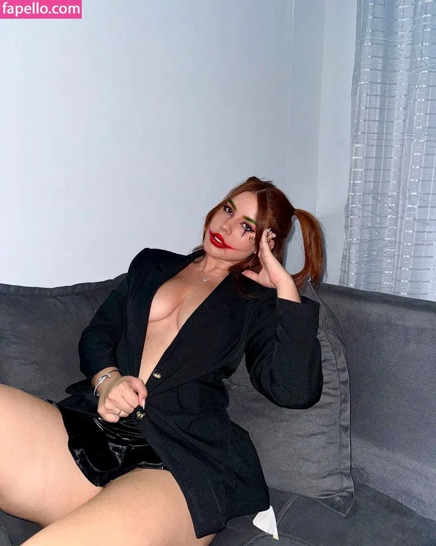 Carla Evellyn Onlyfans Photo Gallery 