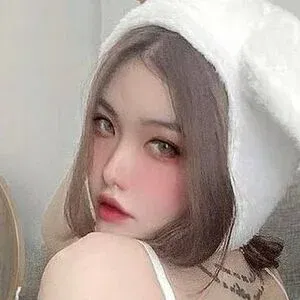 Hoàng Nhân Linh Chi Onlyfans Photo Gallery 