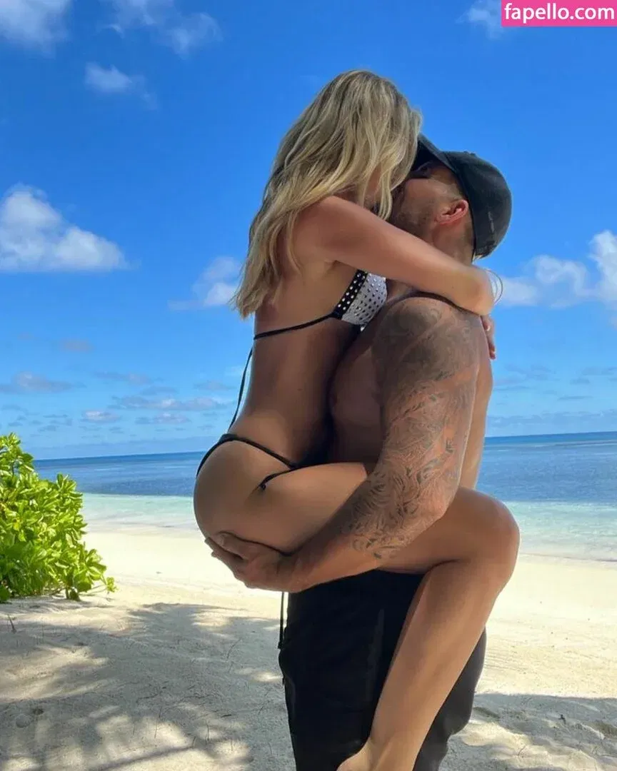 Sasha Jackson Onlyfans Photo Gallery 