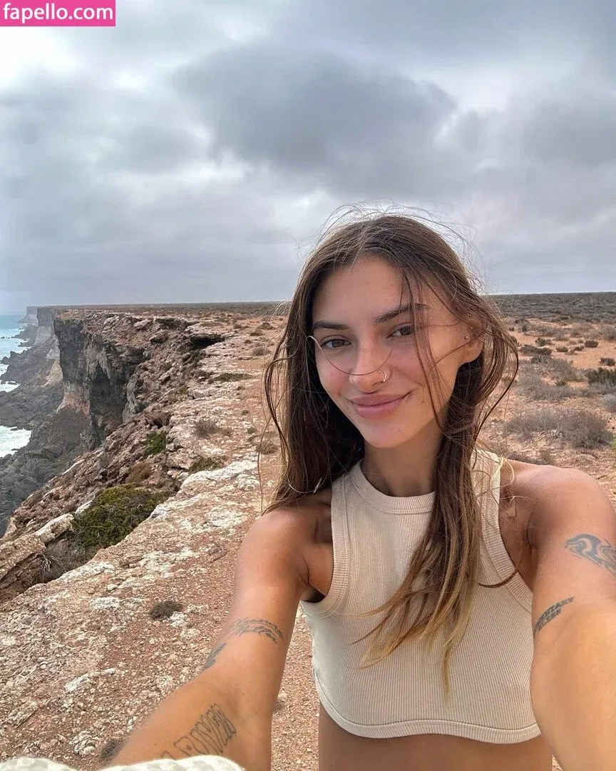 Cassadvantures Onlyfans Photo Gallery 