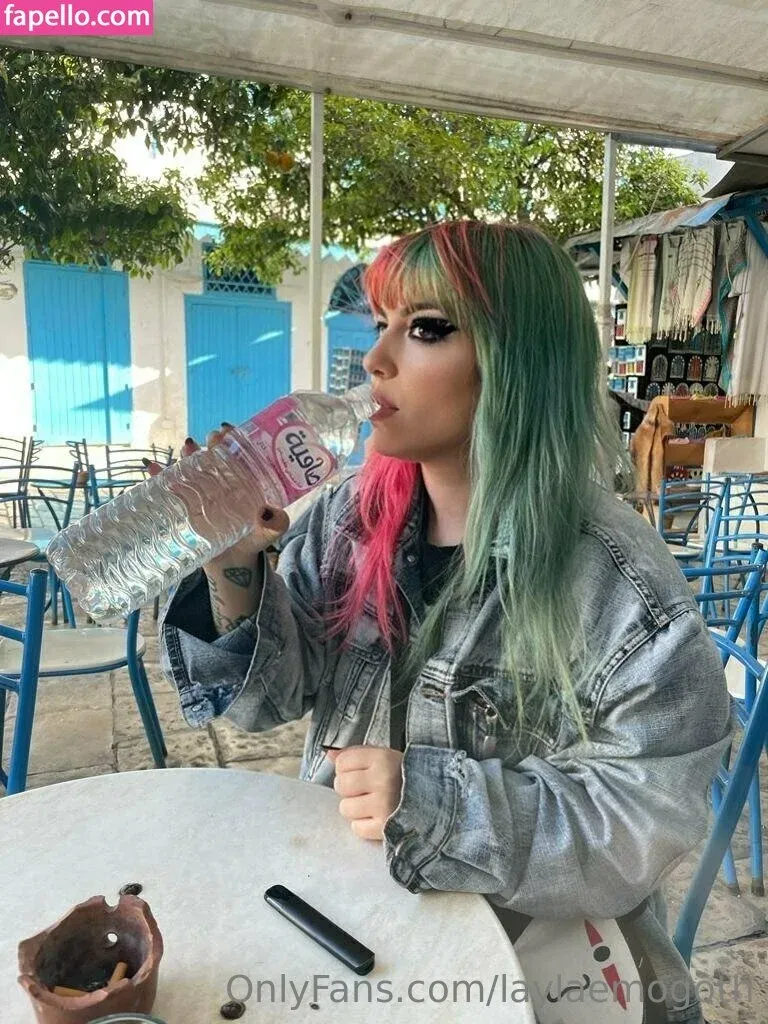 laylaemogoth Onlyfans Photo Gallery 