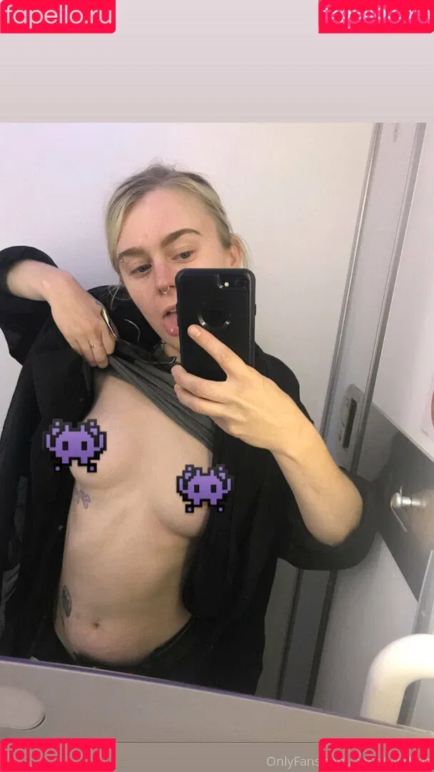 migifree Onlyfans Photo Gallery 