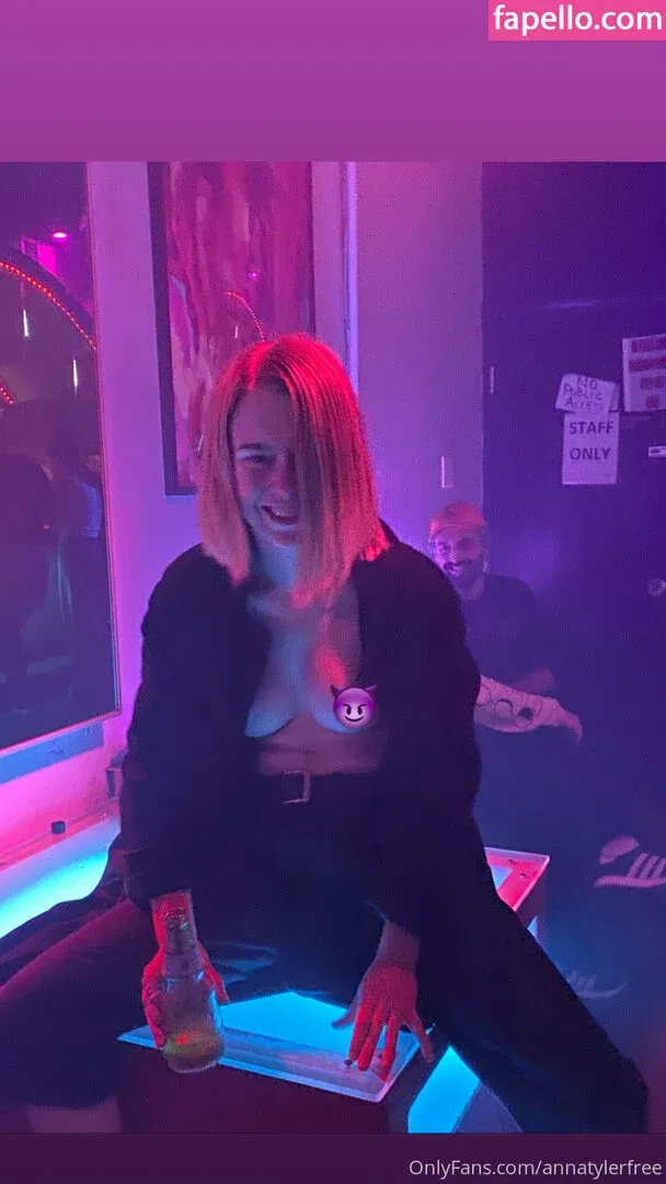 migifree Onlyfans Photo Gallery 