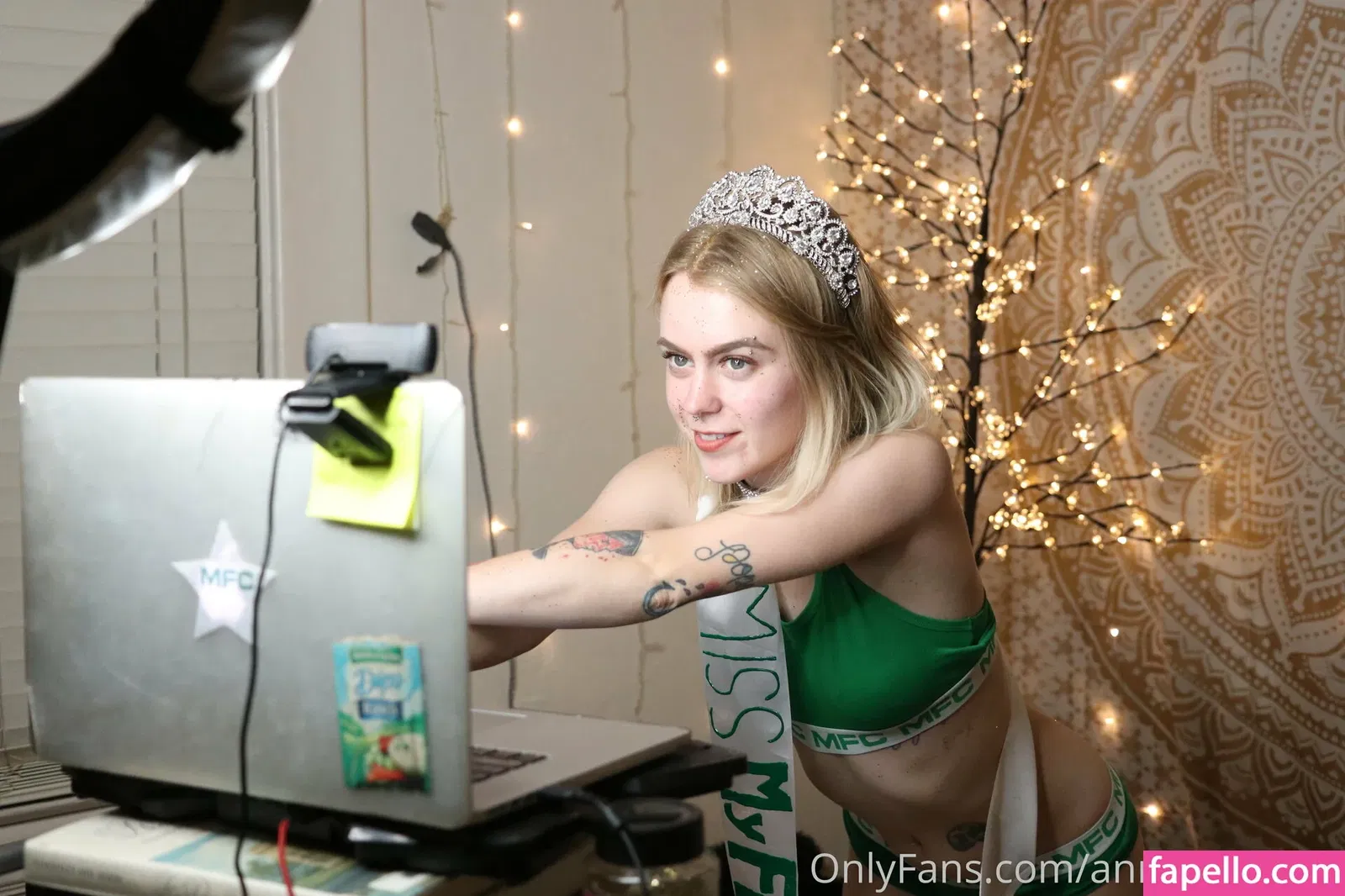 migifree Onlyfans Photo Gallery 