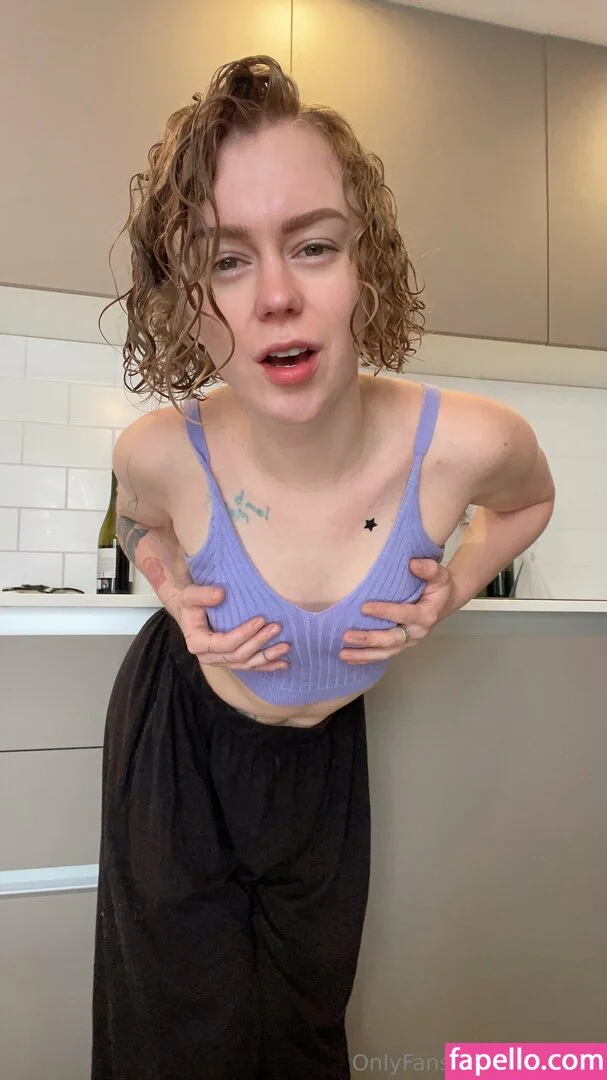 migifree Onlyfans Photo Gallery 