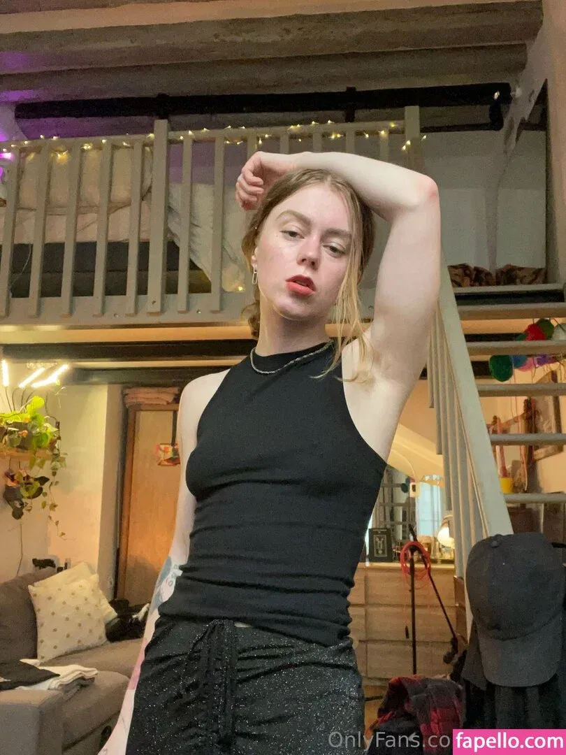 migifree Onlyfans Photo Gallery 