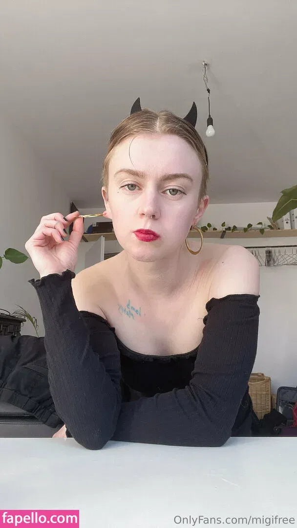 migifree Onlyfans Photo Gallery 