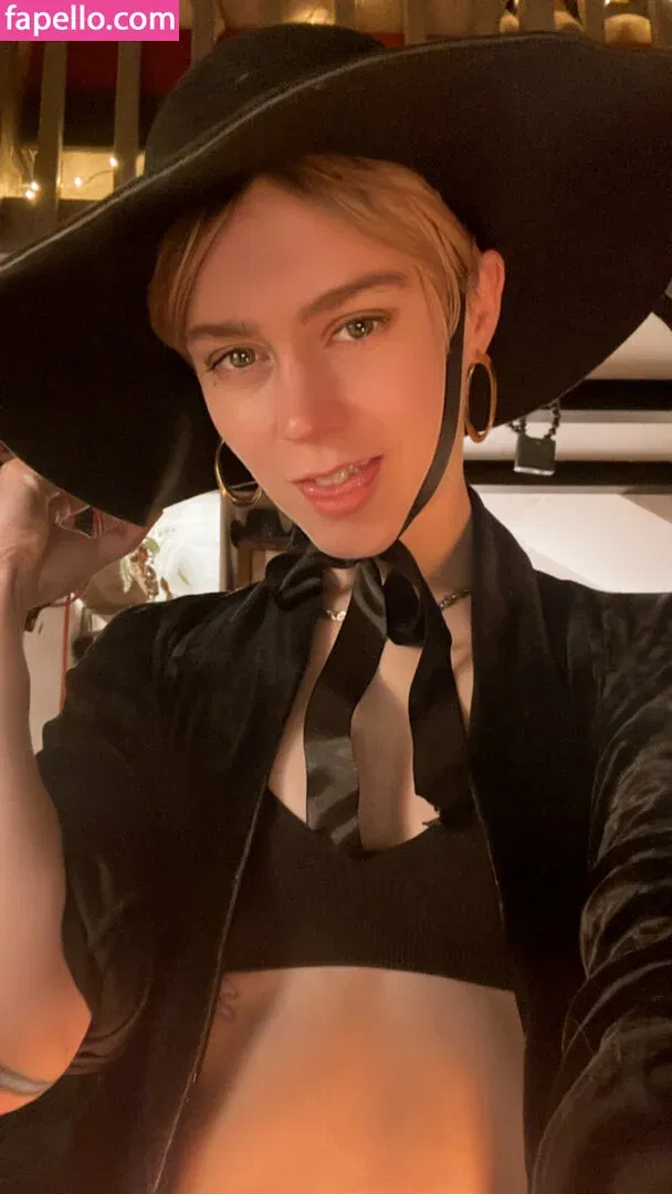 migifree Onlyfans Photo Gallery 