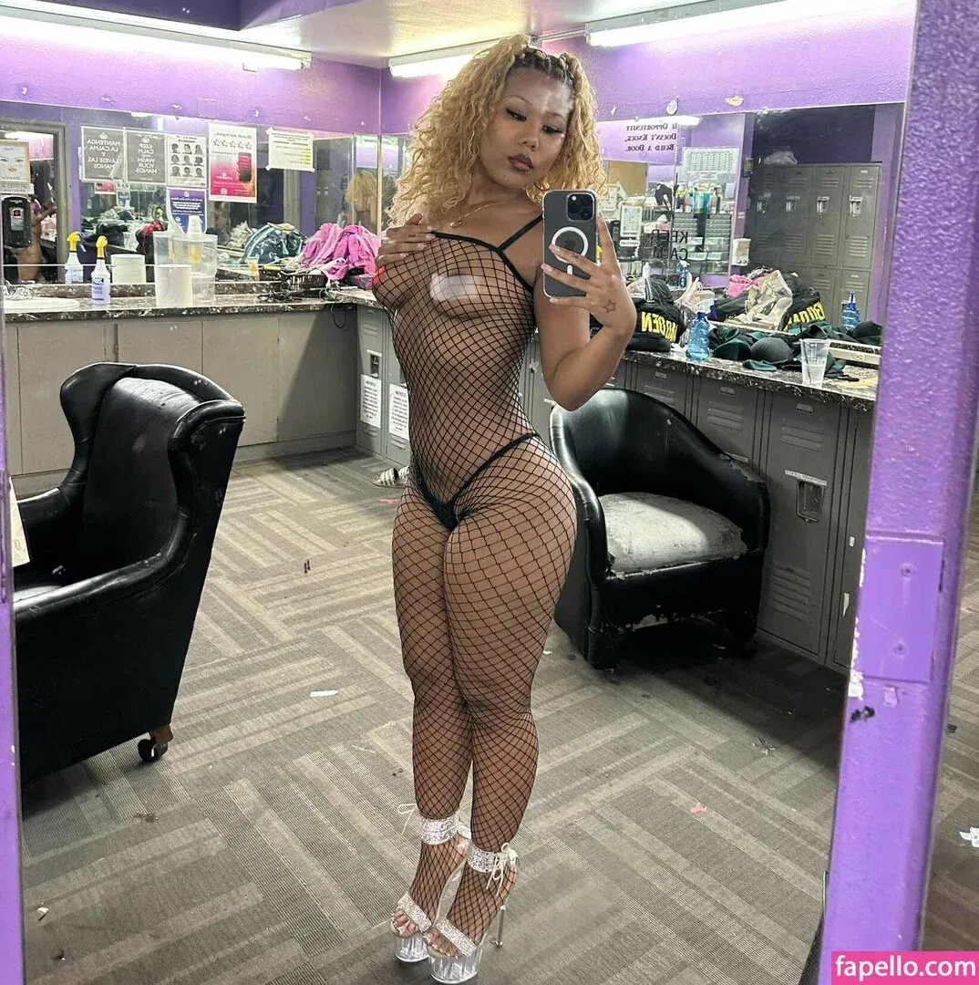 Sukibaby Onlyfans Photo Gallery 