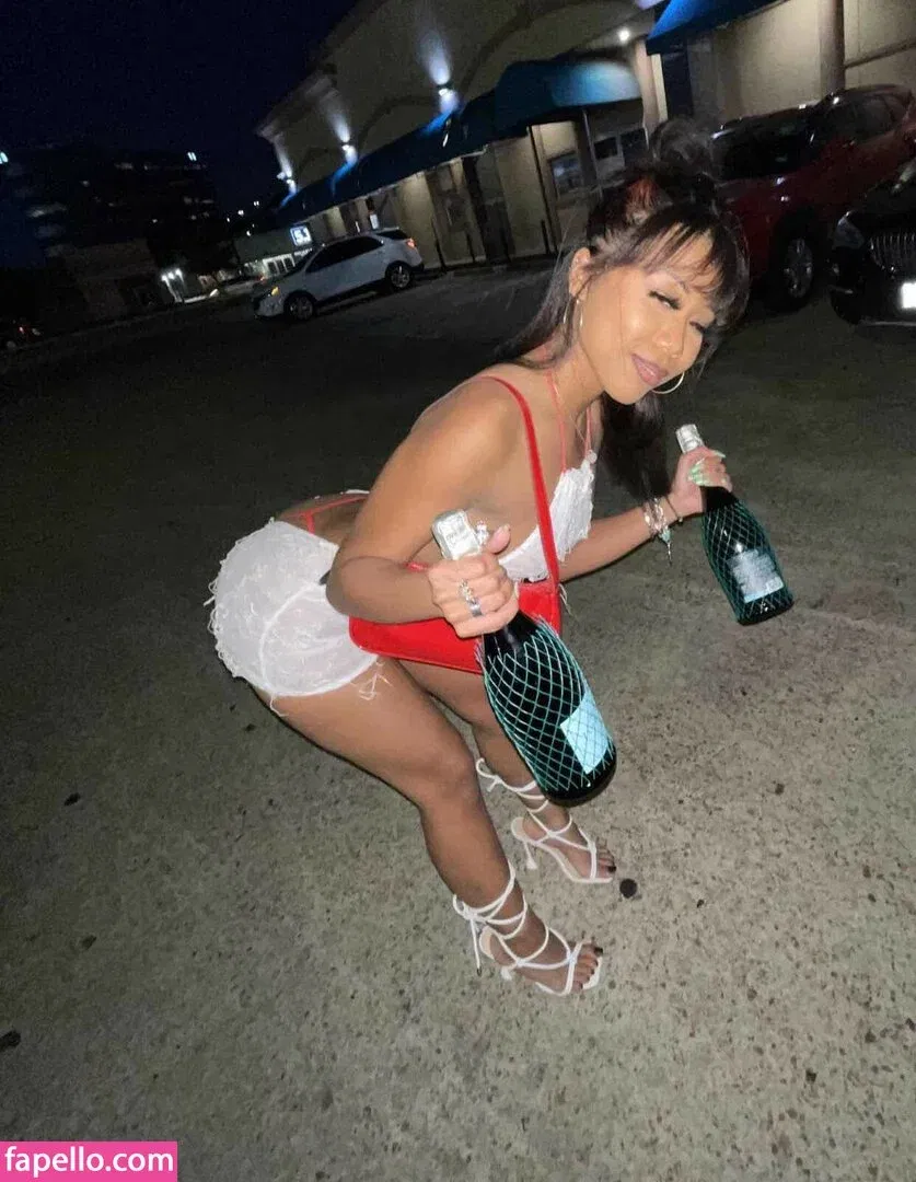 Sukibaby Onlyfans Photo Gallery 