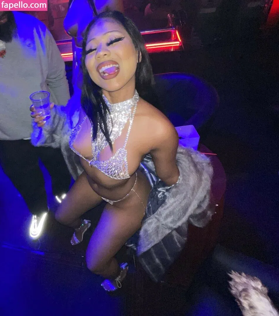 Sukibaby Onlyfans Photo Gallery 