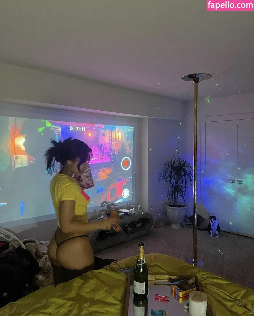 Sukibaby Onlyfans Photo Gallery 