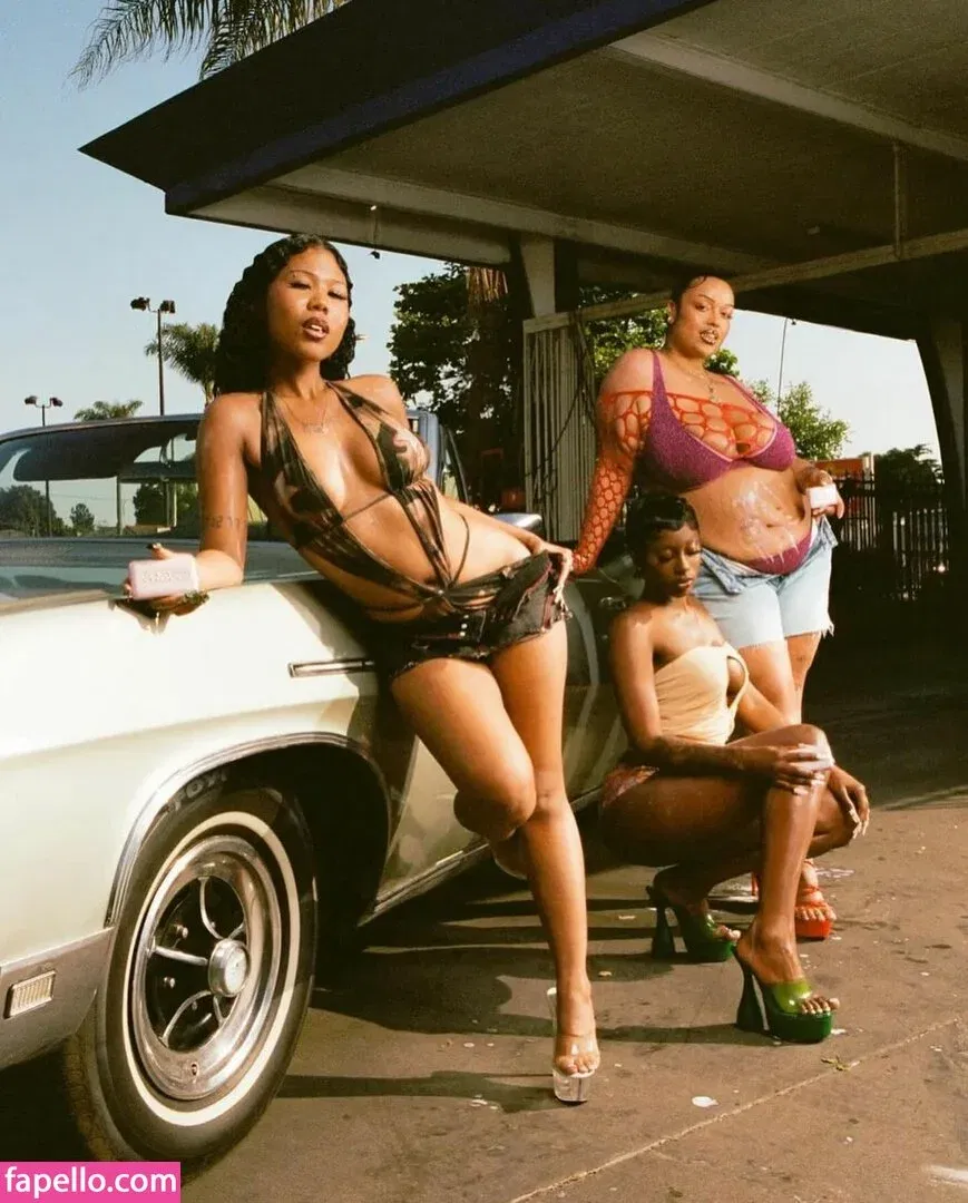 Sukibaby Onlyfans Photo Gallery 