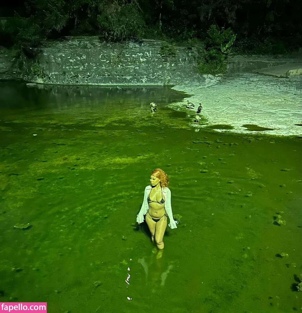 Sukibaby Onlyfans Photo Gallery 