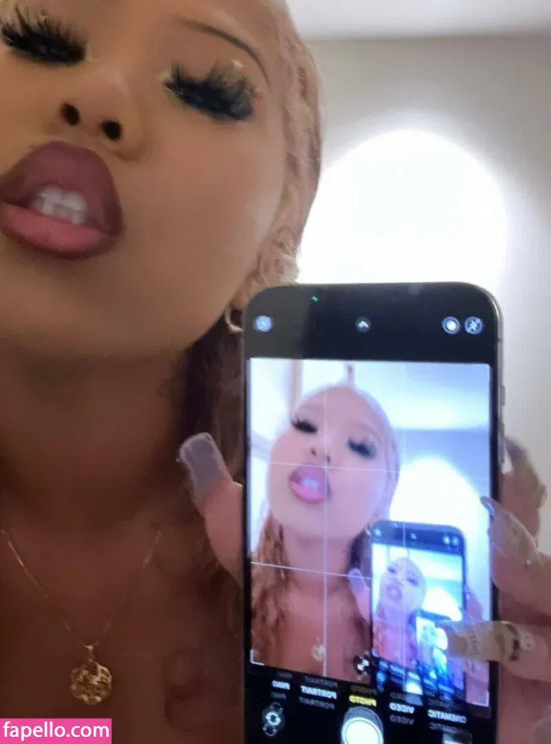 Sukibaby Onlyfans Photo Gallery 