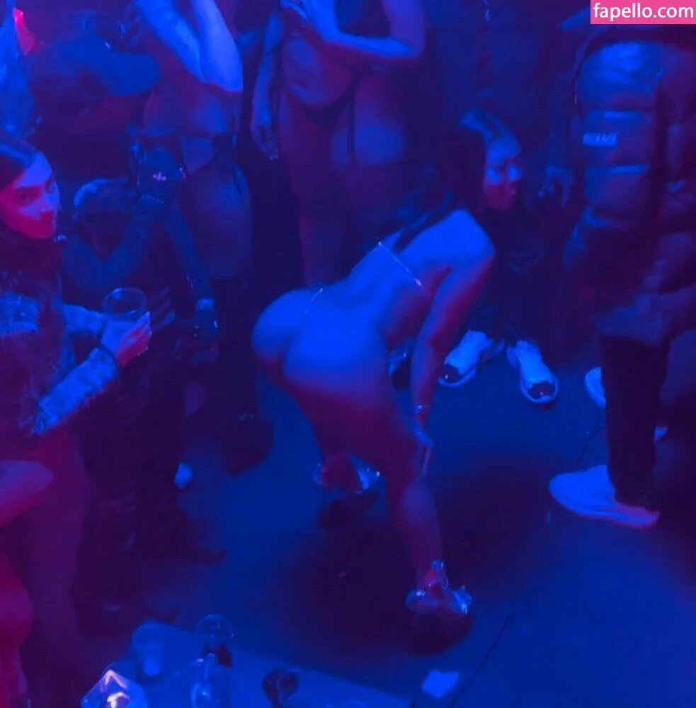 Sukibaby Onlyfans Photo Gallery 