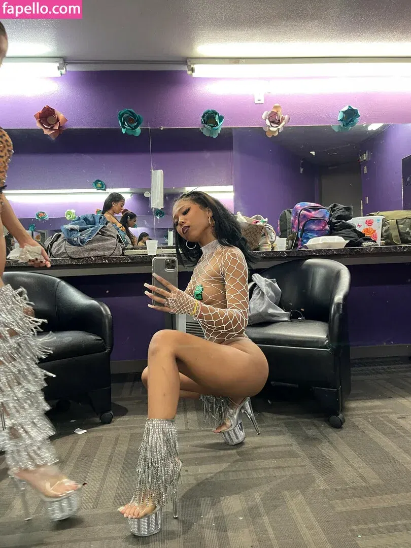 Sukibaby Onlyfans Photo Gallery 