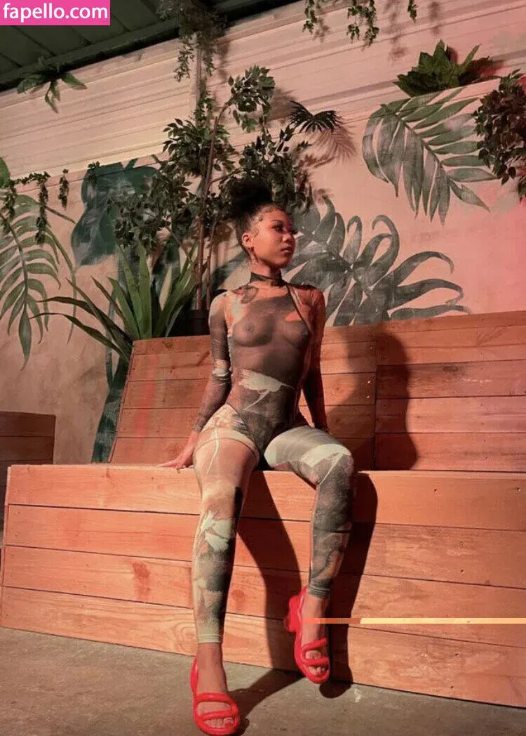 Sukibaby Onlyfans Photo Gallery 