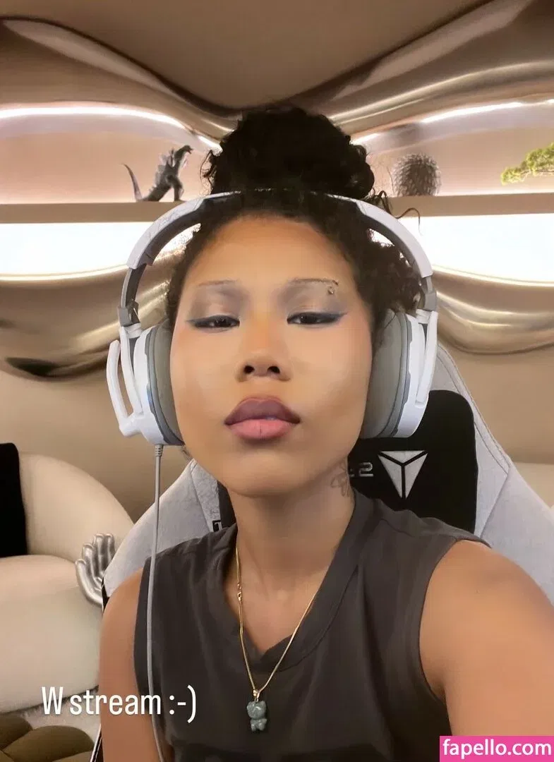 Sukibaby Onlyfans Photo Gallery 