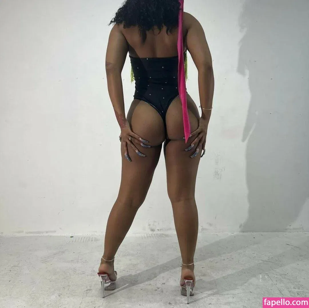 Sukibaby Onlyfans Photo Gallery 