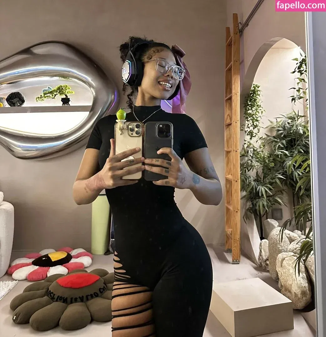 Sukibaby Onlyfans Photo Gallery 