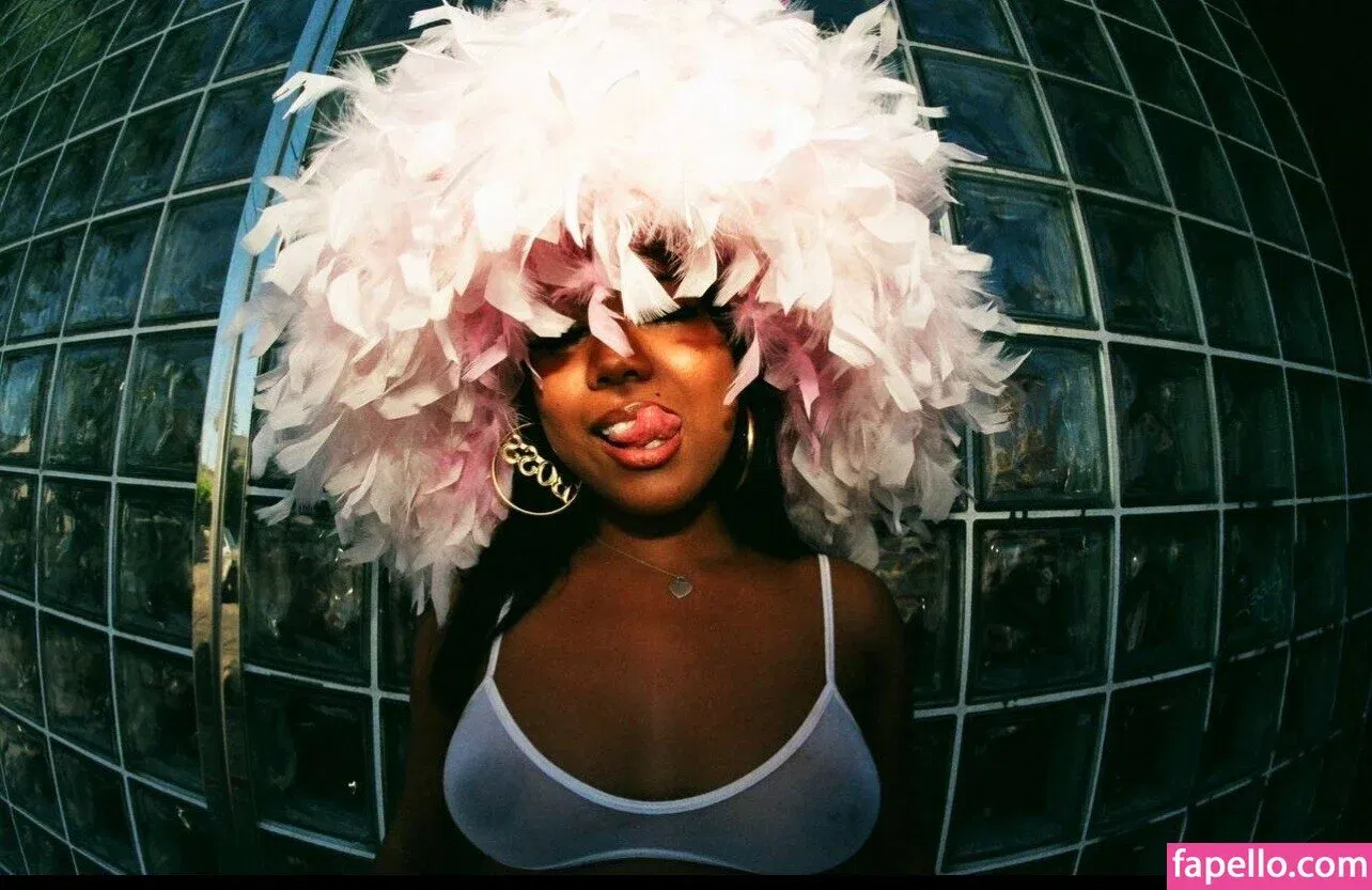 Sukibaby Onlyfans Photo Gallery 