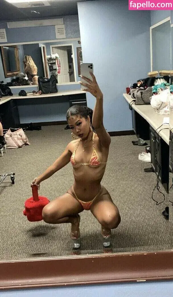 Sukibaby Onlyfans Photo Gallery 