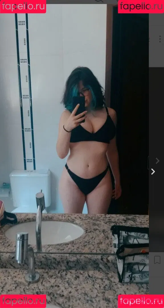Abeia Mel Onlyfans Photo Gallery 