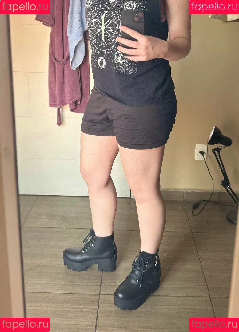 Abeia Mel Onlyfans Photo Gallery 