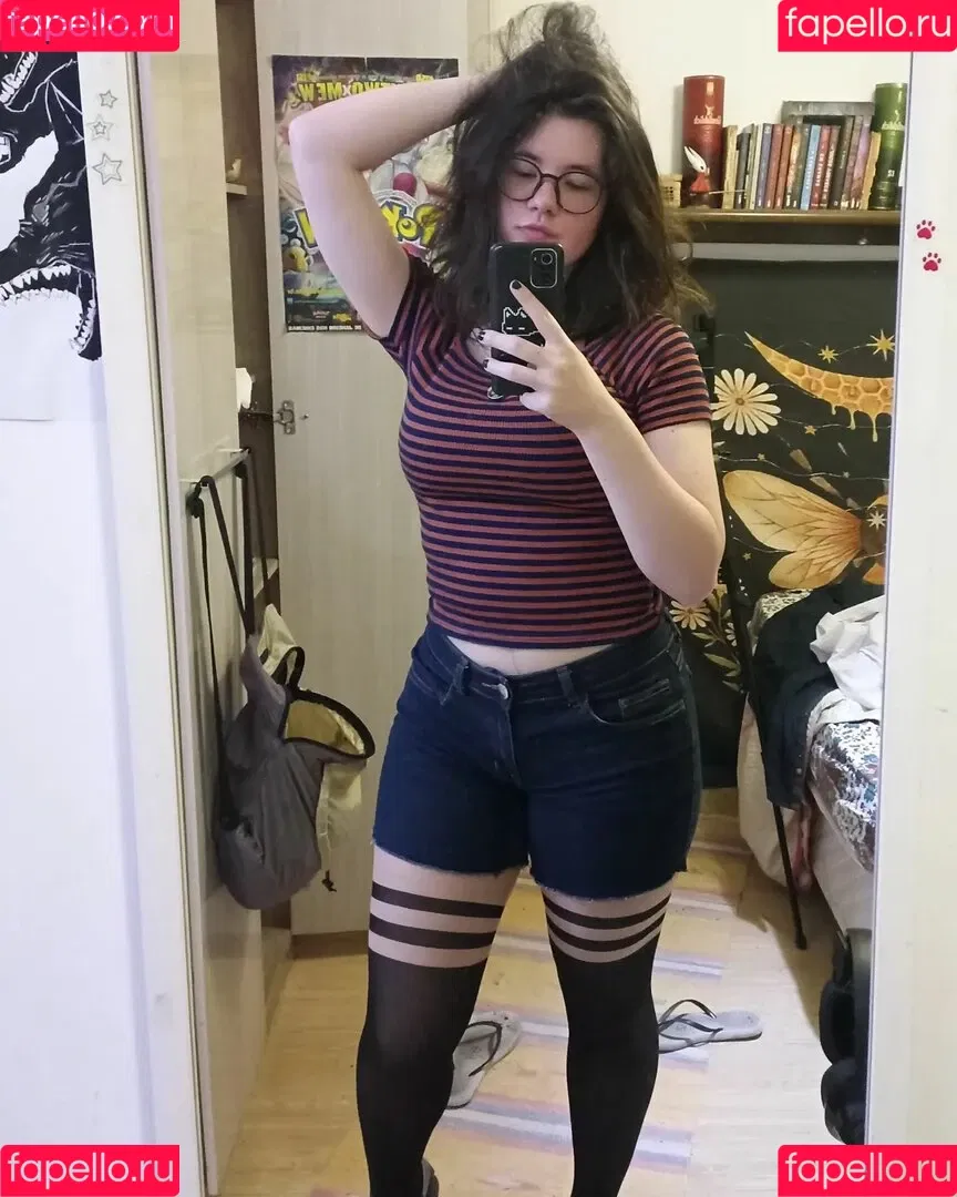 Abeia Mel Onlyfans Photo Gallery 