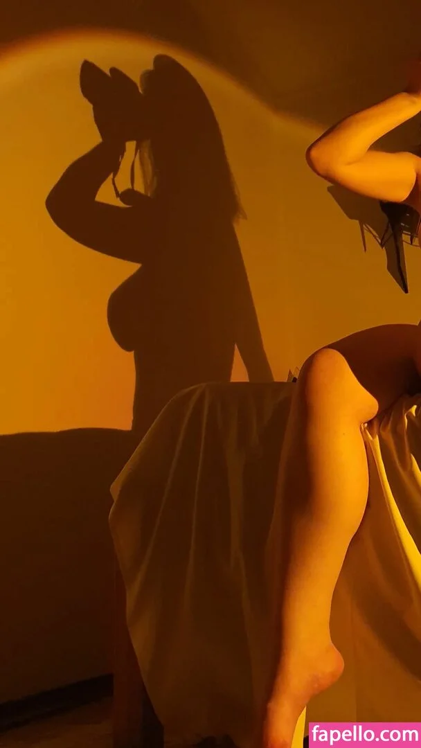 Abeia Mel Onlyfans Photo Gallery 