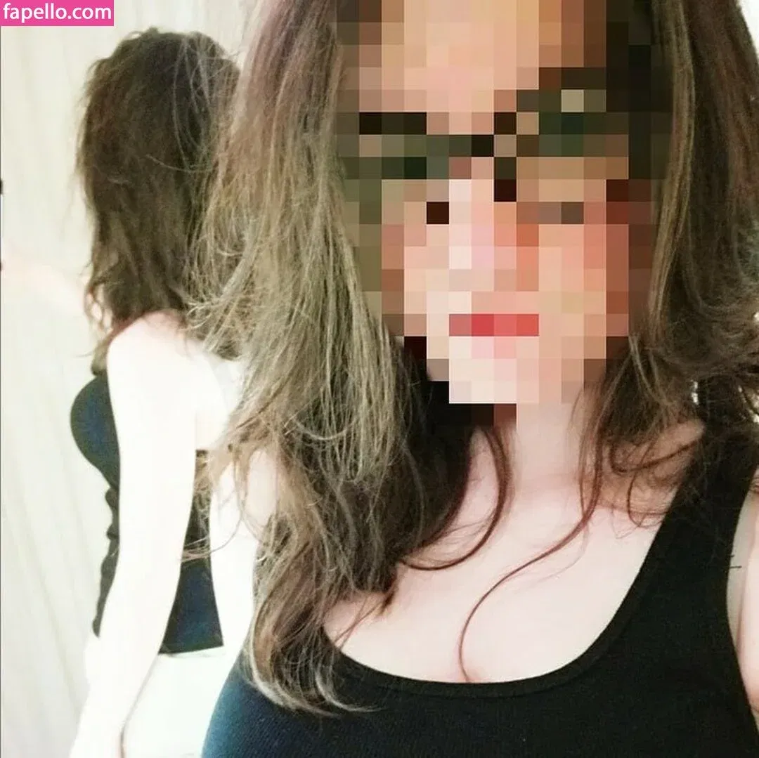 Abeia Mel Onlyfans Photo Gallery 