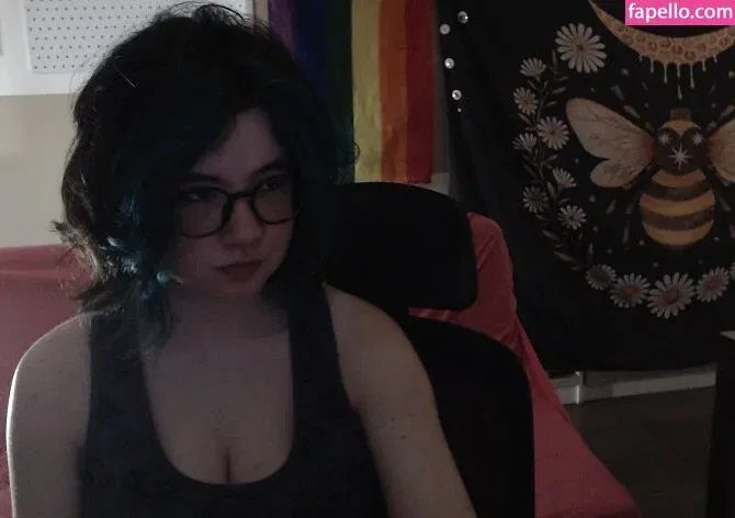 Abeia Mel Onlyfans Photo Gallery 