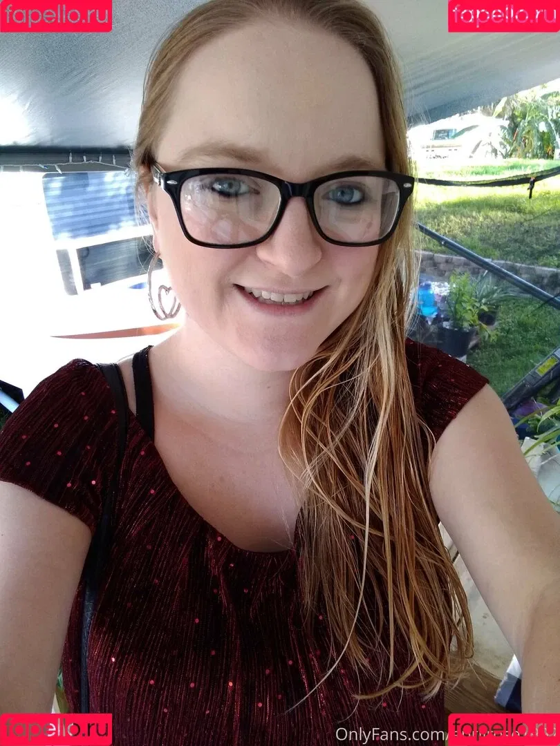 aprilrose1992 Onlyfans Photo Gallery 