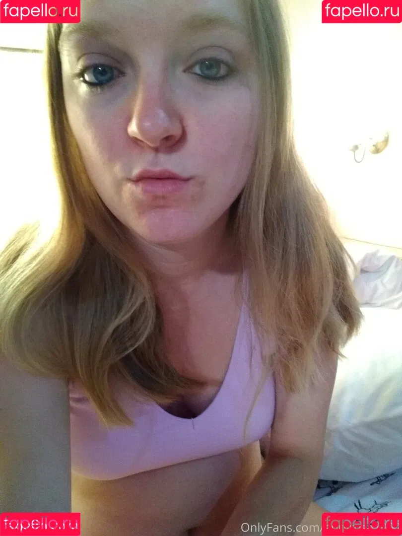 aprilrose1992 Onlyfans Photo Gallery 