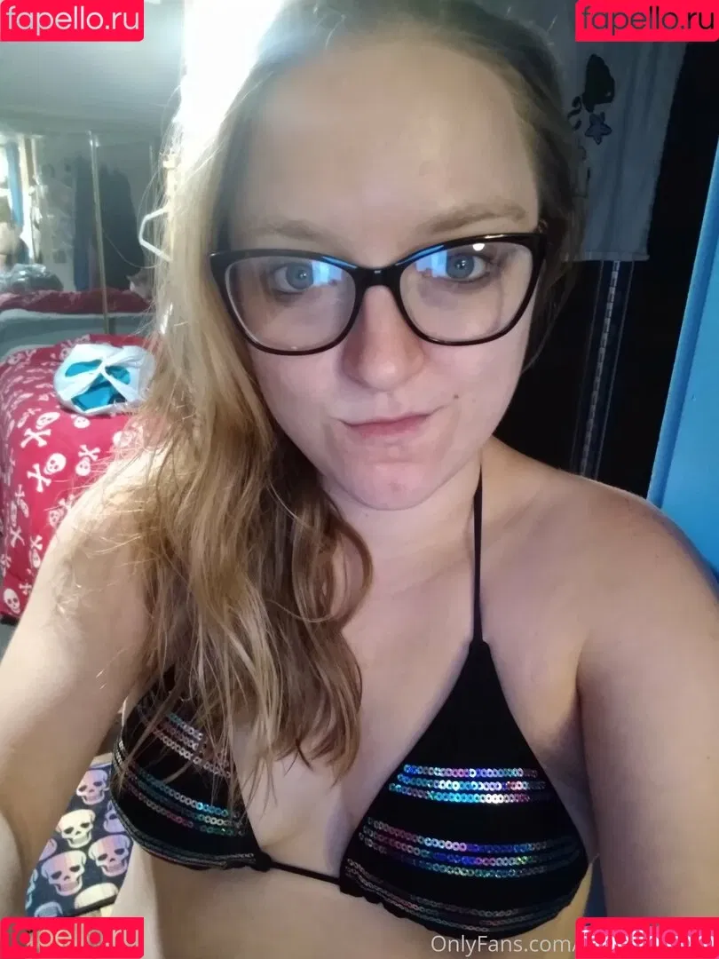 aprilrose1992 Onlyfans Photo Gallery 