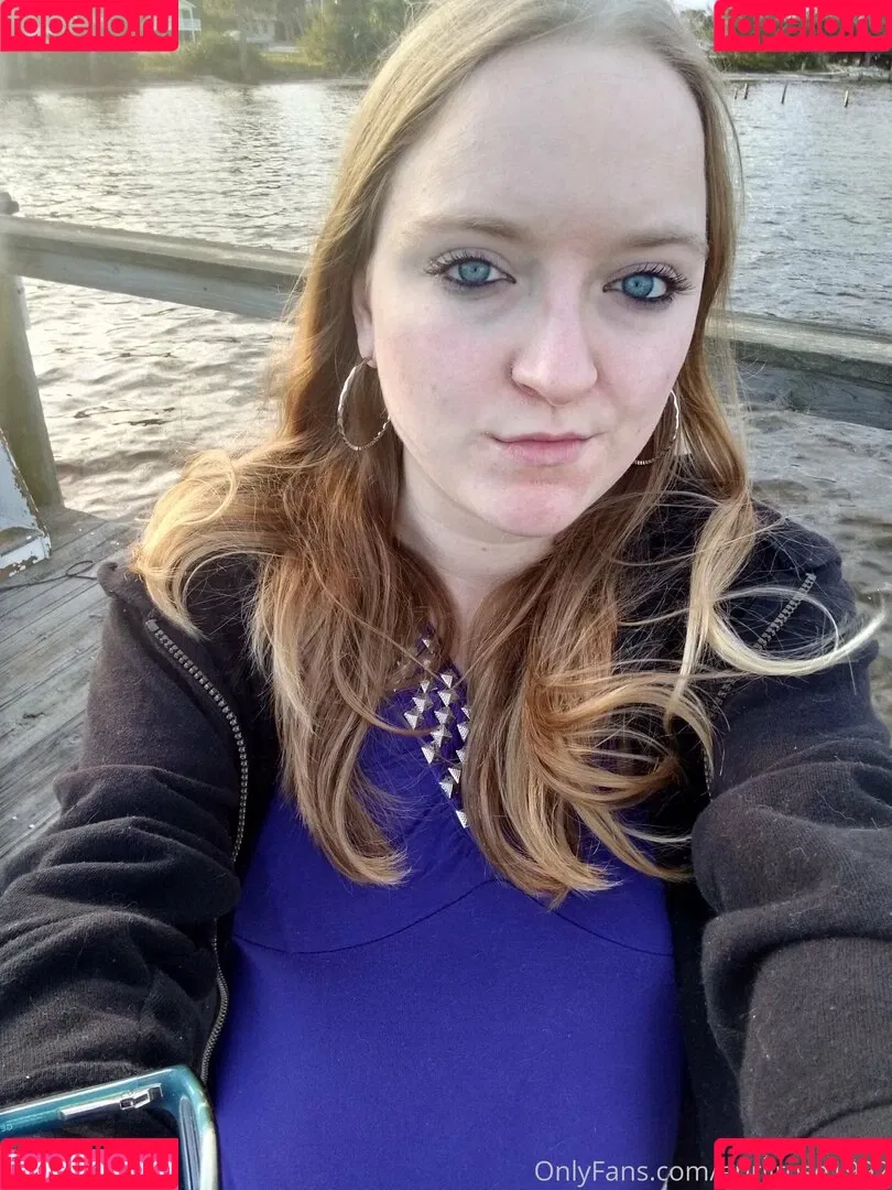aprilrose1992 Onlyfans Photo Gallery 