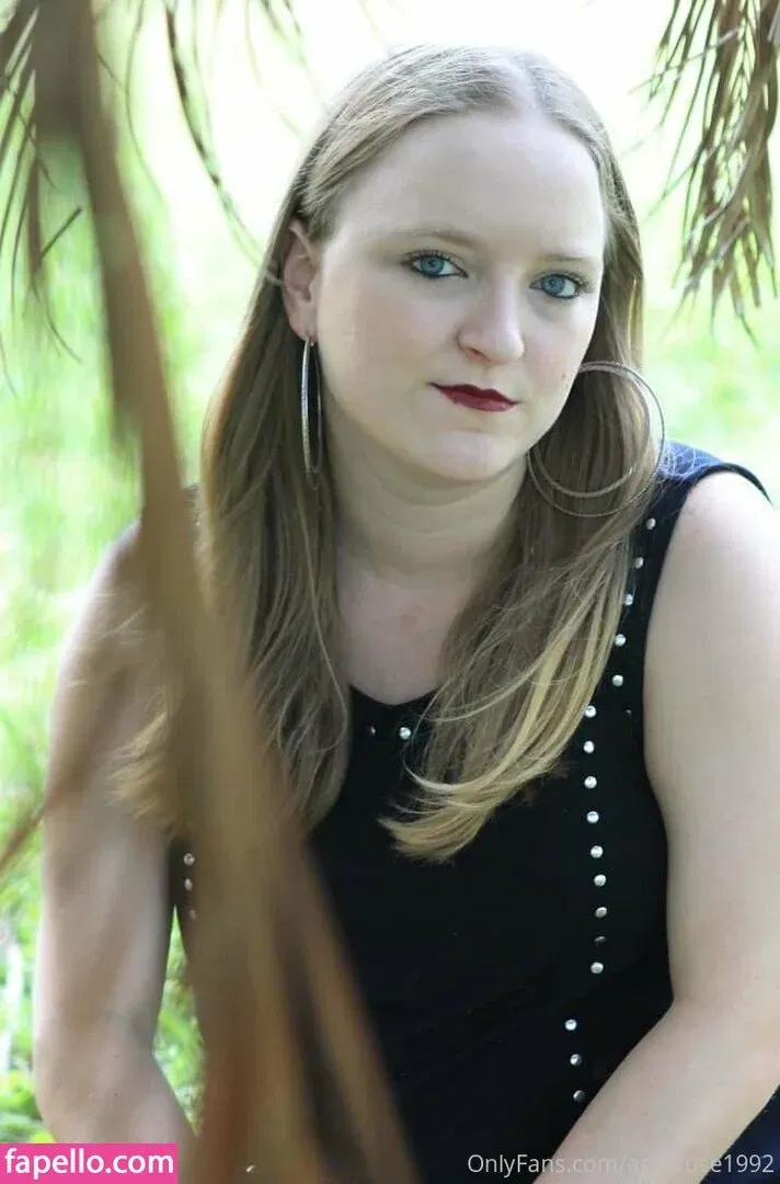 aprilrose1992 Onlyfans Photo Gallery 