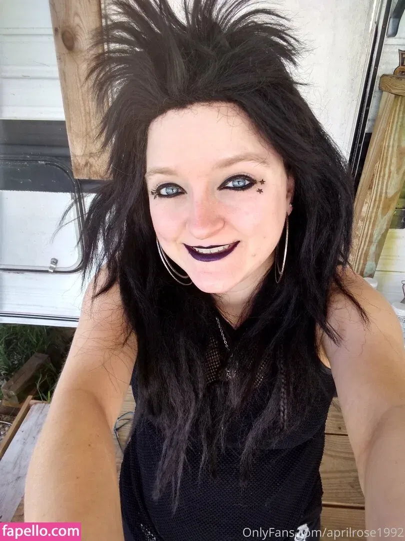 aprilrose1992 Onlyfans Photo Gallery 