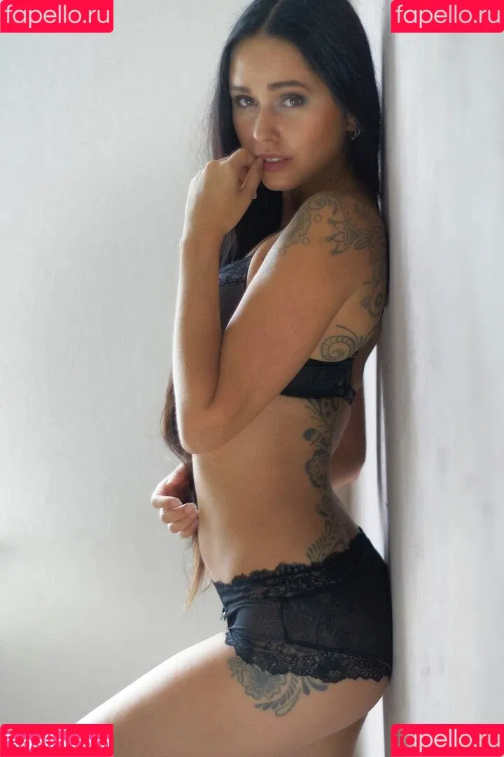 Lamacra Onlyfans Photo Gallery 