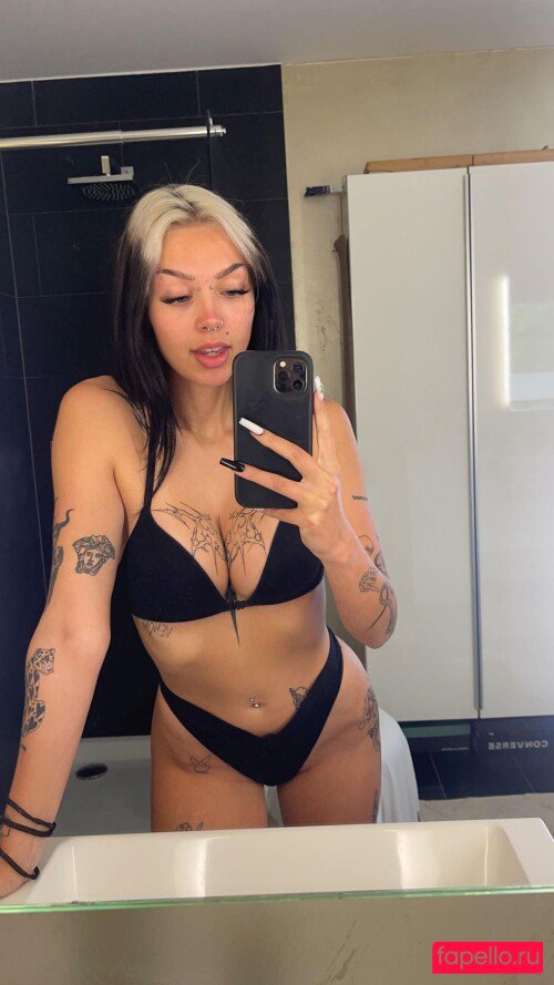 zoeymoore Nude Onlyfans Photo 4