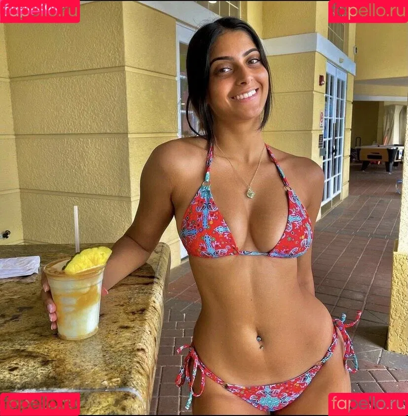 Happy Barot Onlyfans Photo Gallery 