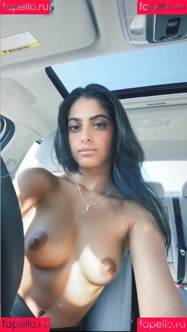 Happy Barot Onlyfans Photo Gallery 