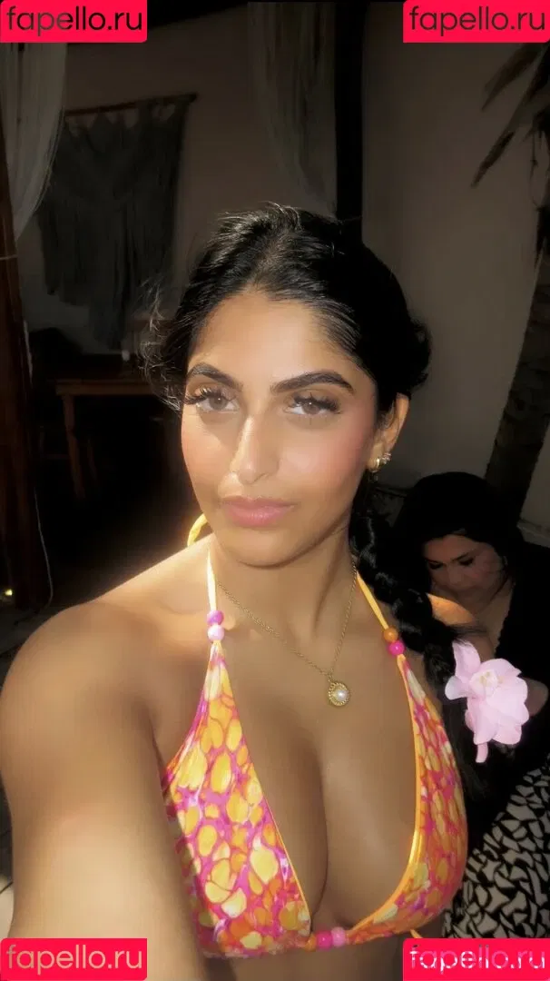 Happy Barot Onlyfans Photo Gallery 